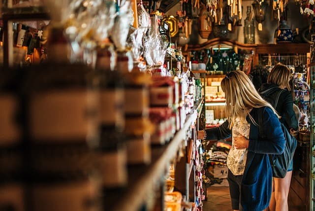 Les tendances shopping des soldes hiver 2026